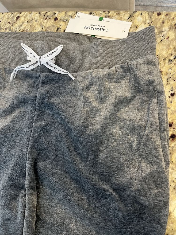 Спортна долница CALVIN KLEIN и NIKE