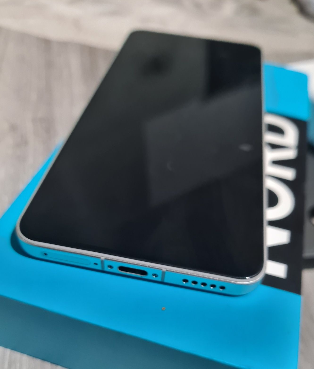 Продам OnePlus Nord 4 16/512