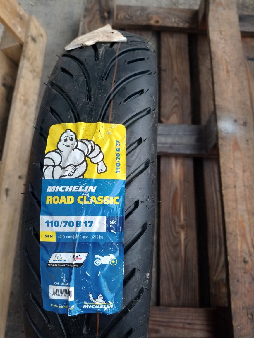 O anvelopa de fata NOUA Michelin 110/70 B17 dot 3720