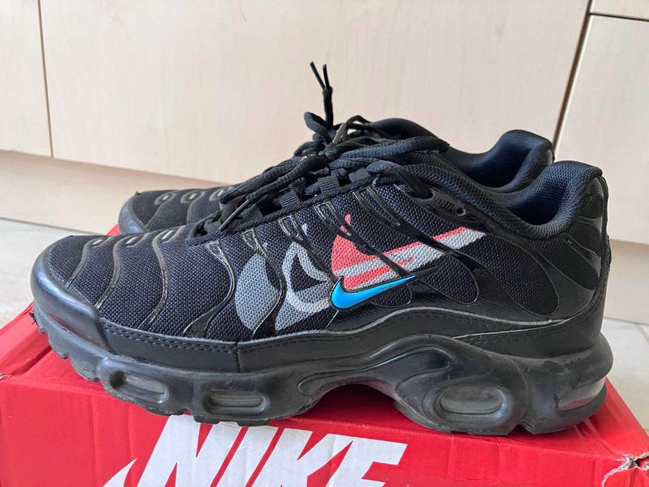 Маратонки Nike air max plus