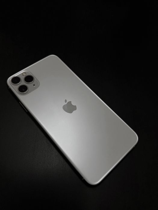 iPhone 11 Pro Max Silver - full box