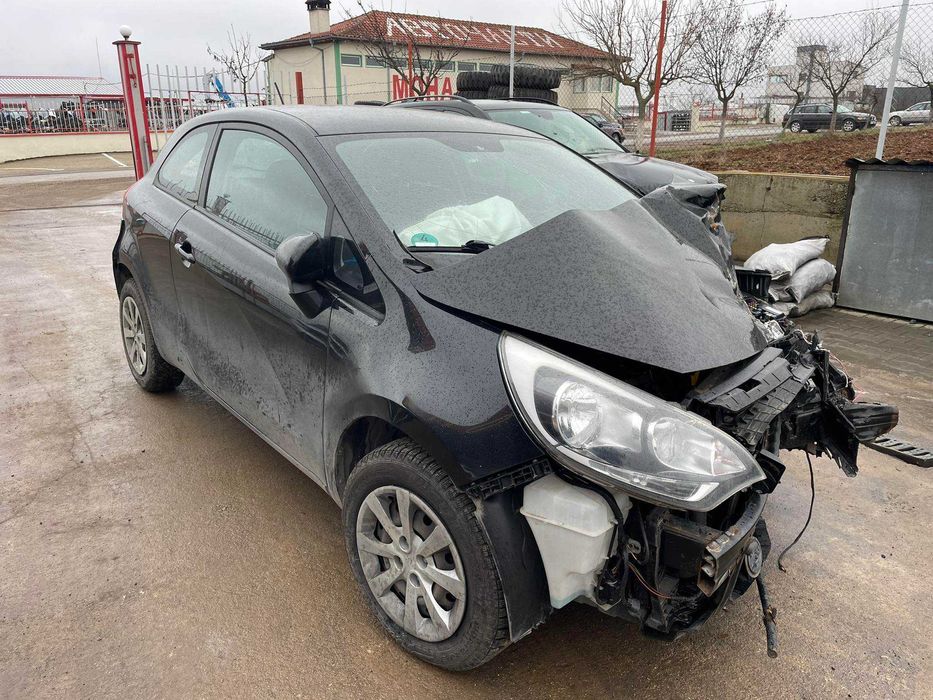 Кия Рио 1.2 бензин