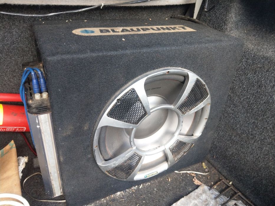 Активна Бас каса