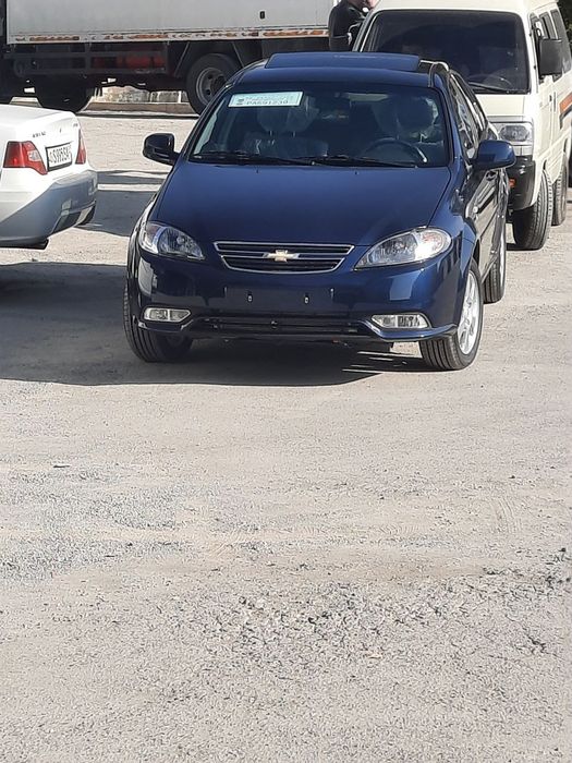 Jentra yangi moshina sotiladi dehqondan