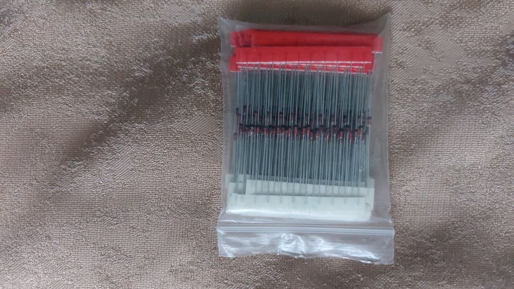 Набор стабилитронов 300 шт 0.5W 2V0-39V DO-35