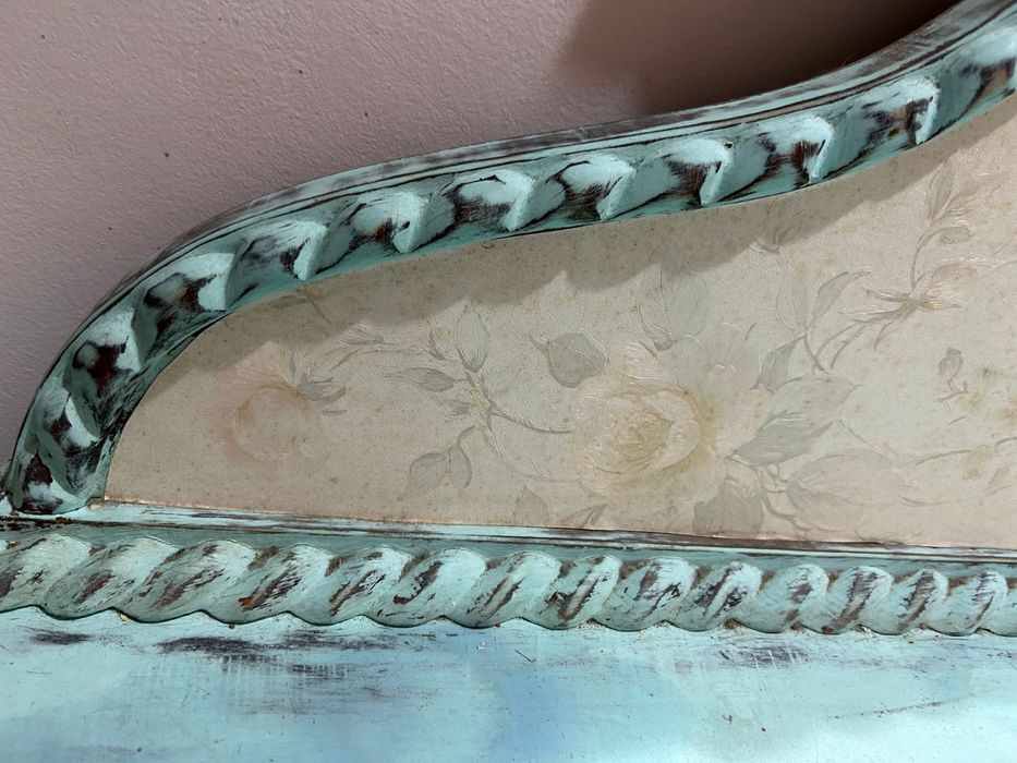 Vand comoda in stil Shabby Chic