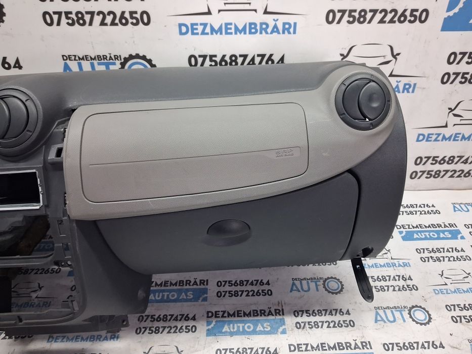 Plansa bord Dacia Sandero 2007 - 2011