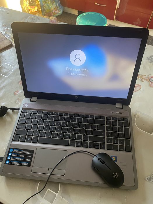 продается ноутбук для учебы и работ