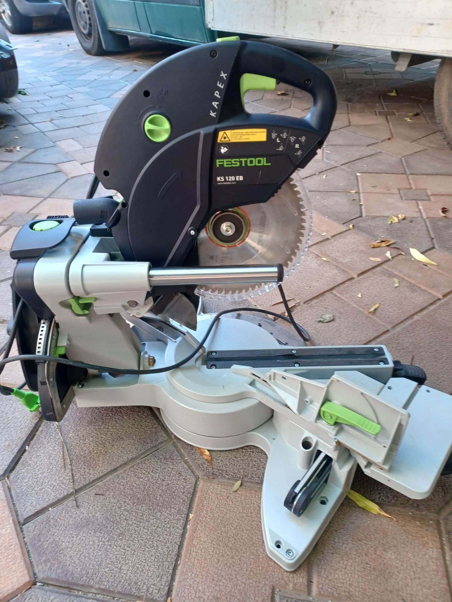 Circular cu taiere la unghi  FESTOOL  KS 120 EB NOU
