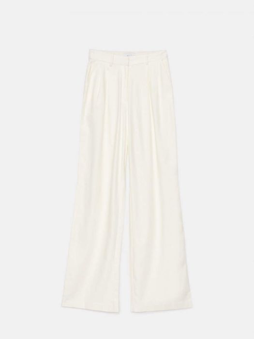 Панталон с високо съдържание на лен