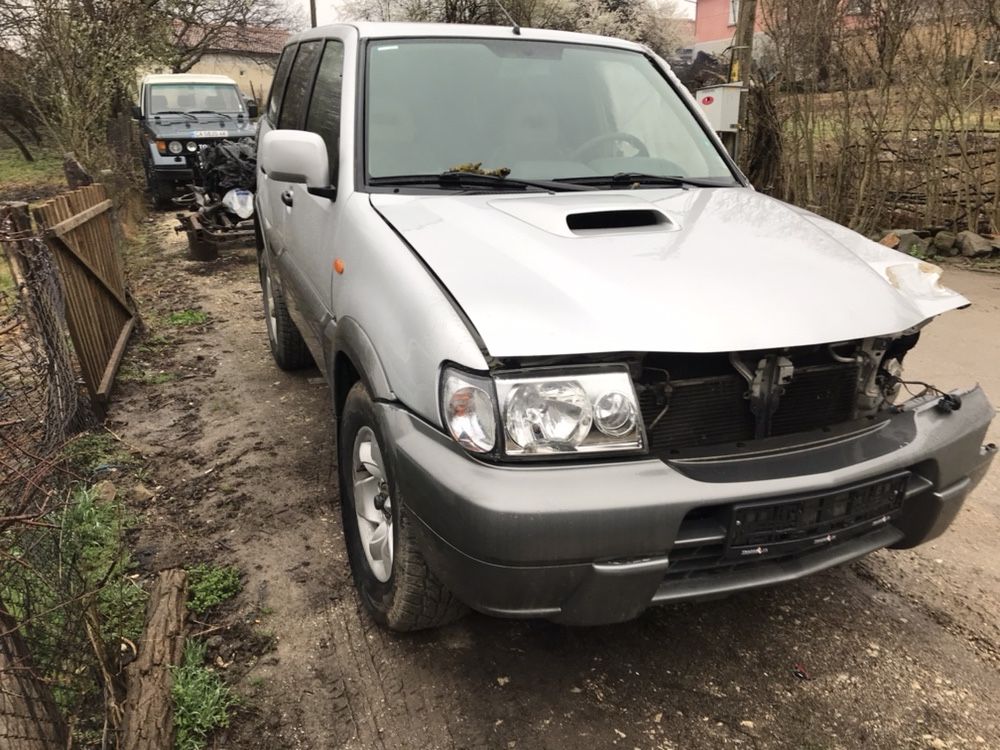 Nissan Terrano 3.0 д - 3 бр , 2003-2005 г 2.7 тди 2001 г