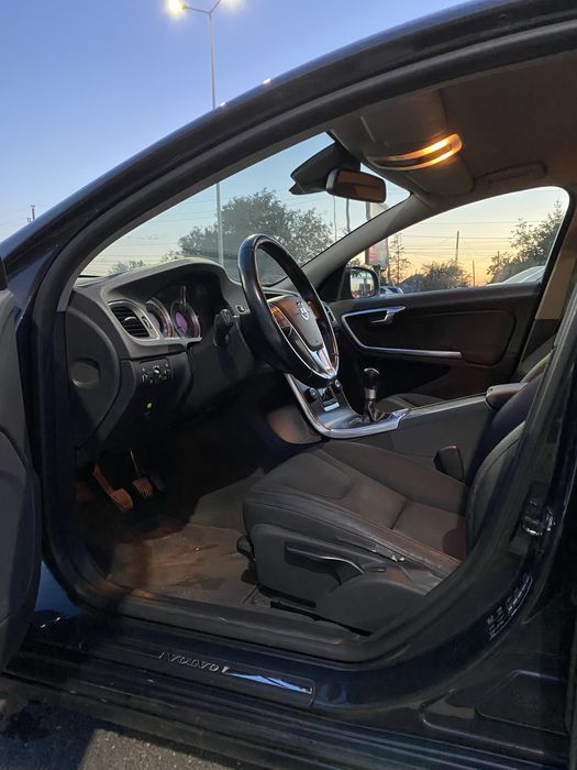 Volvo S60 2012 Diesel 115 CP
