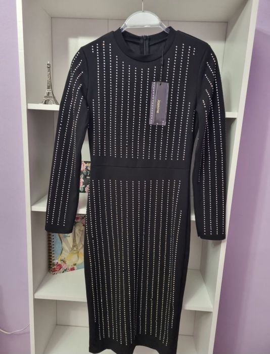 Лот бутикови рокли