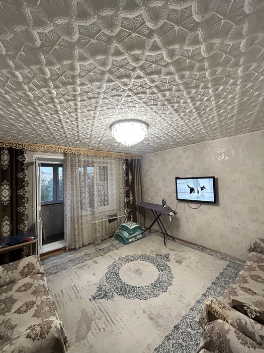 Продам 2-комнатную квартиру в центре Экибастуза
