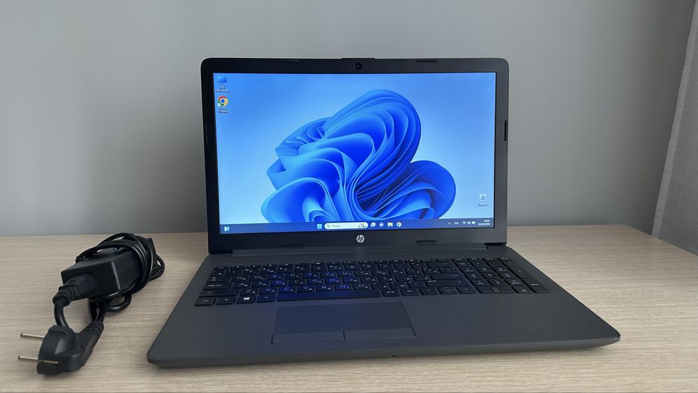 Ноутбук HP Ryzen 3/16GB/512GB SSD/Видеокарта VEGA 3 8GB