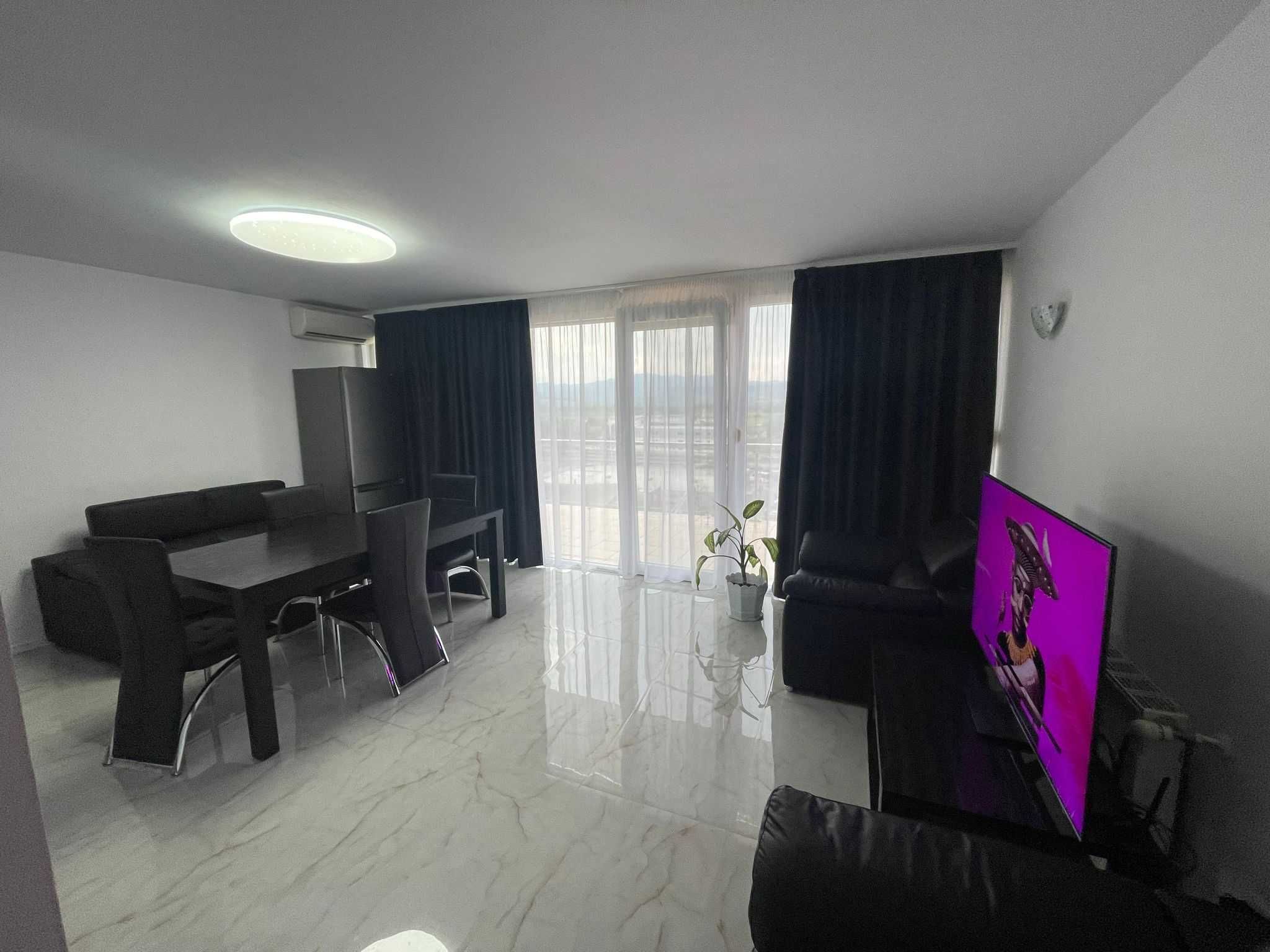 Vand apartament 3 camere Bl. RESIDENCE Deva !!!