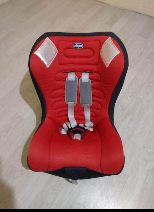 Стол е за кола chicco