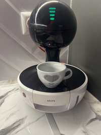 Кафе машина Dolce Gusto автоматична с капсули