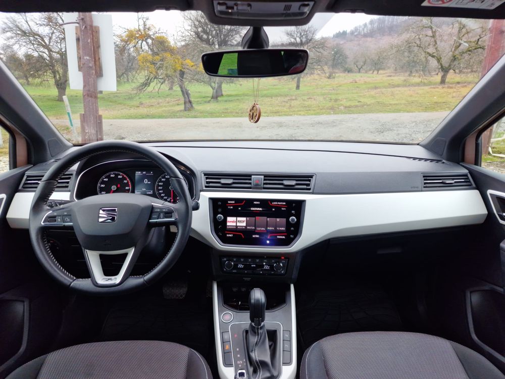Vand Seat Arona  2019,dotata full, comparata cu VW t roc,  skoda kamiq