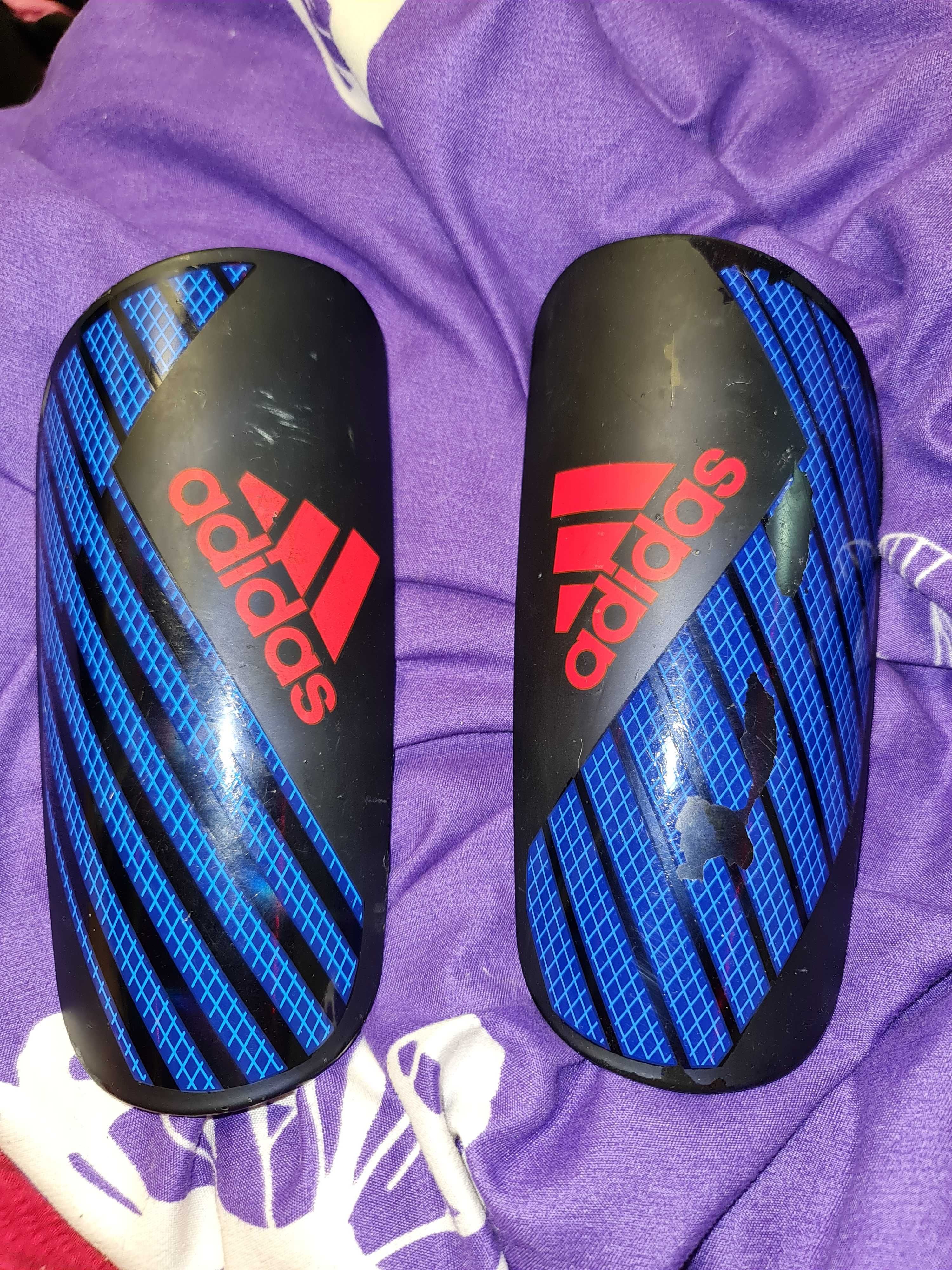 Aparatori fotbal adidas marimea L