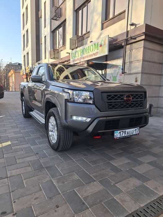 Nissan Frontier мощный японский пикап для рынка Америки
