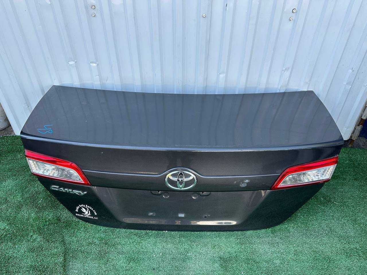 Крыжка багажника Toyota Camry XV50 America