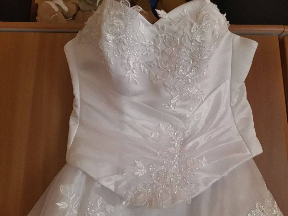 Rochie de mireasa Mirfan noua