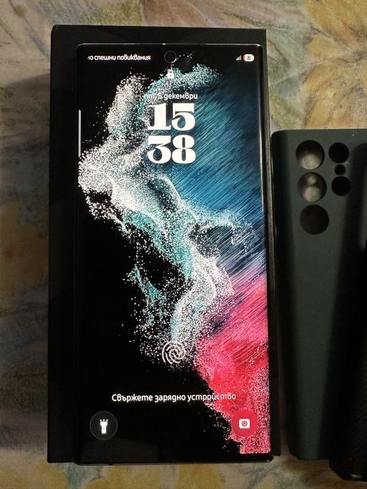 Samsung galaxy s22 ultra 256 gb + 3 кейса