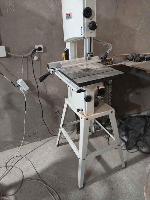 Распилочный станок ,лобзик