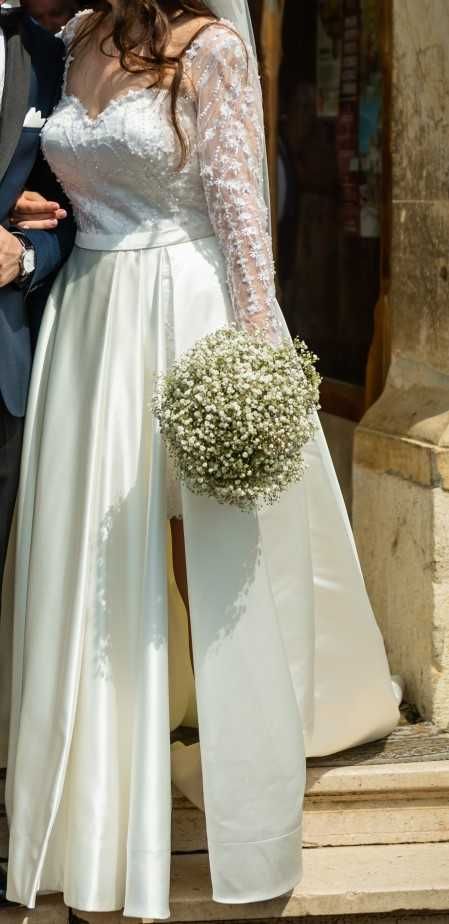 Vand rochie mireasa