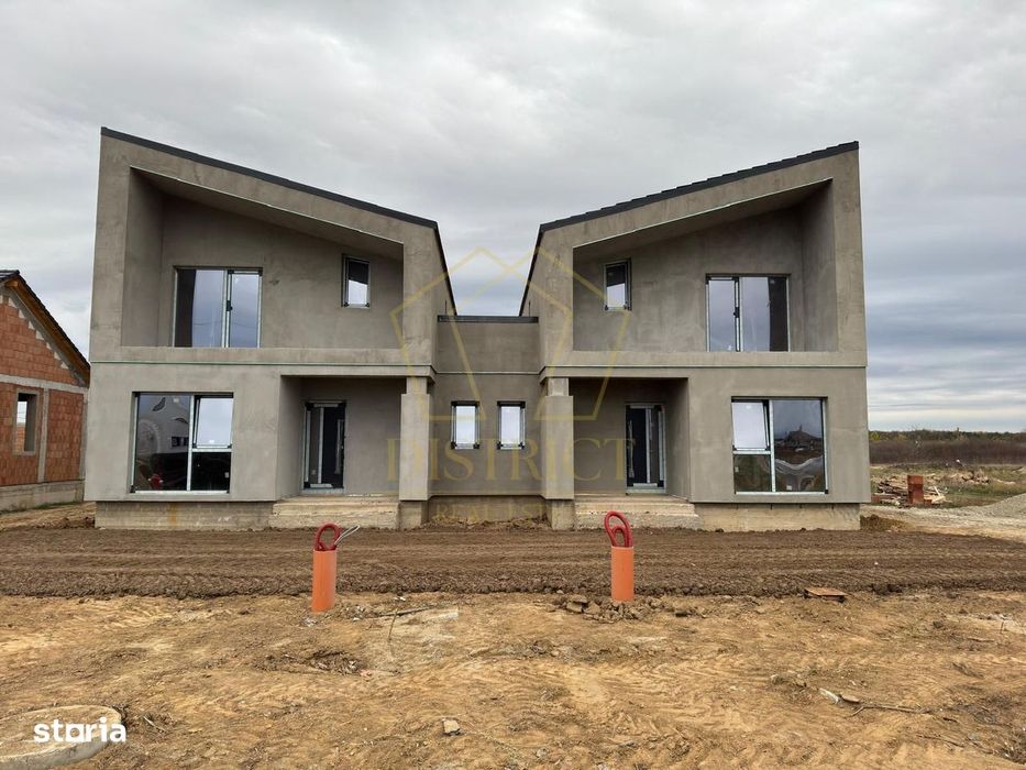 COMISION 0% Duplex despartit cu 4 camere | UMFT