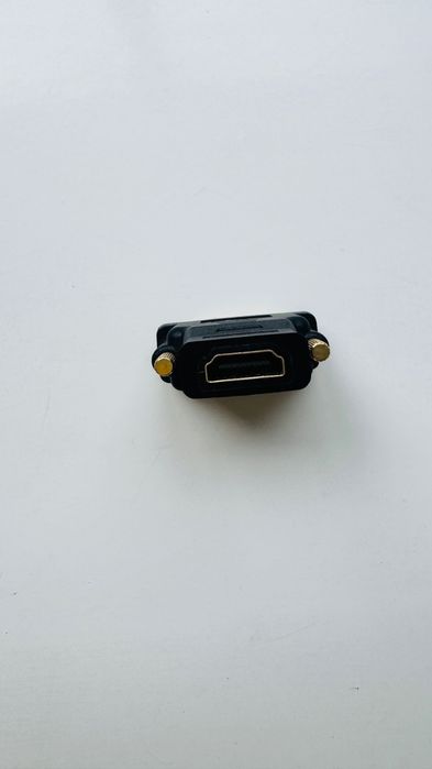 Adaptor Hama HDMI la DVI original ca nou