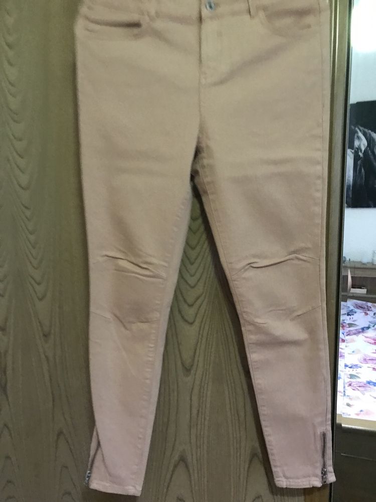 Pantaloni Blugi Jeans C&A crem nude, mar 42