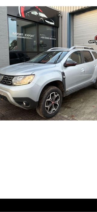 Dacia Duster benzina 1.3 150 CP camera 360 climatronik incalzire scaun