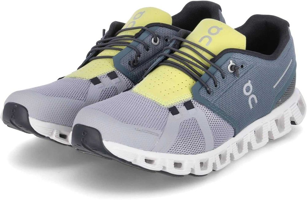 Обувки те са носени само 2 пъти  без забележка реалната цена е $165