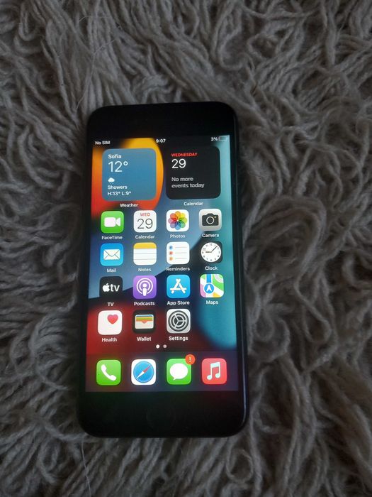 Айфон 7 32 гб Много запазен