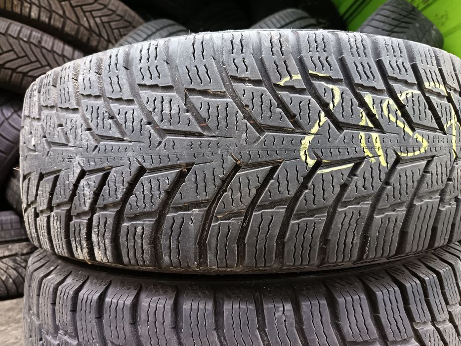 Anvelope MS iarna 215 70 15c nokian 2021 6.5mm
