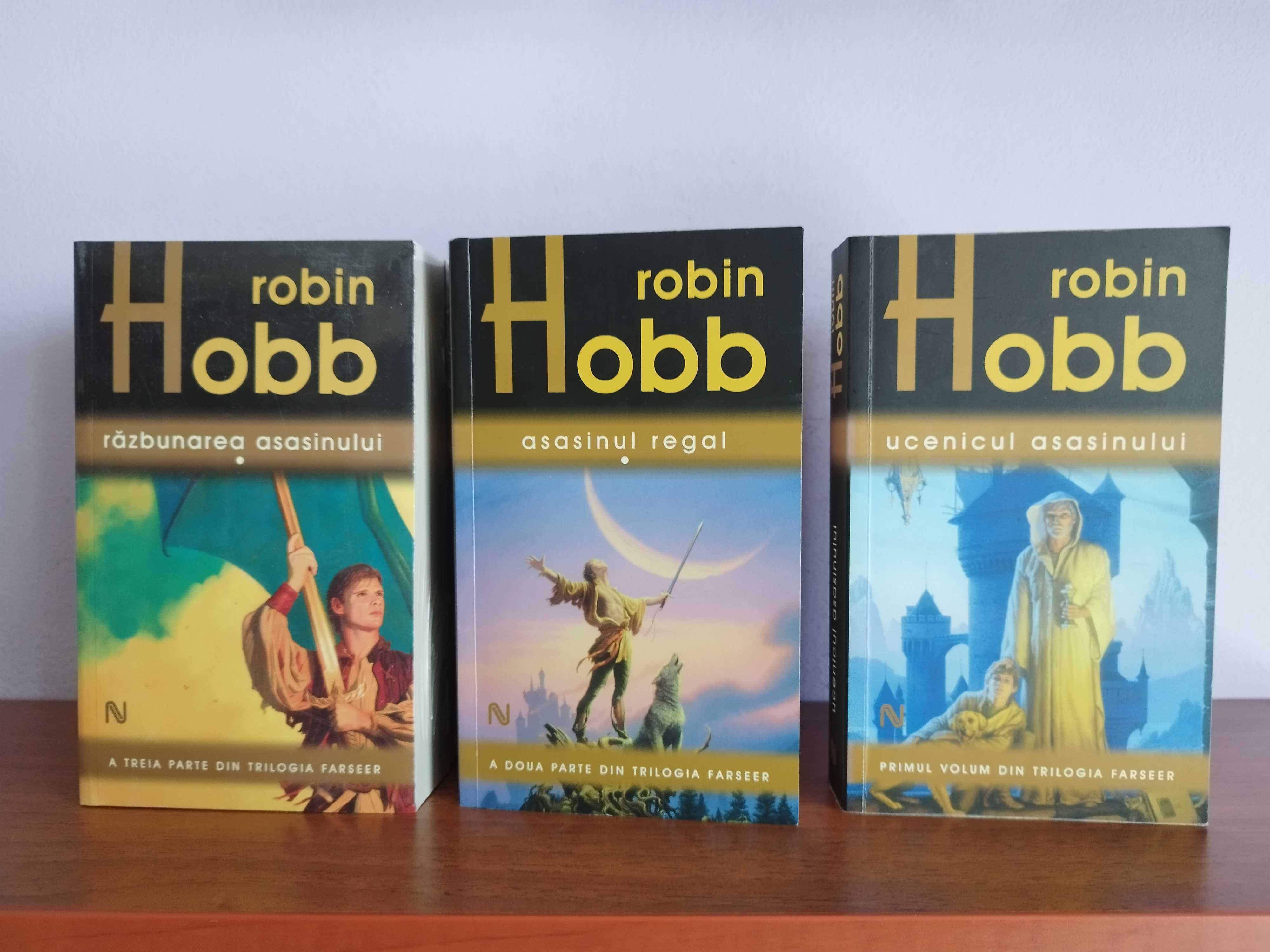 Robin Hobb - trilogia Farseer (5 vol.)