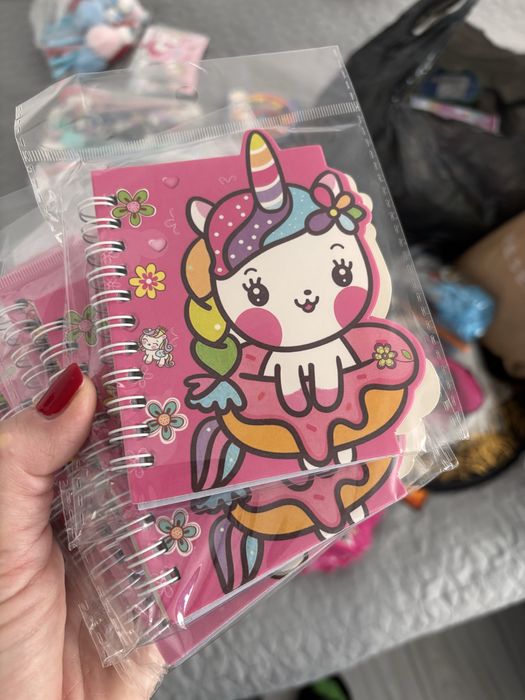 Jucarii, agende, pixuri - angro