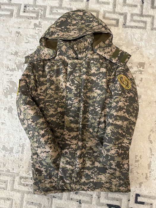 Бушлат в отличном состоянии