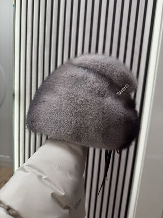 Продам норковую шапку