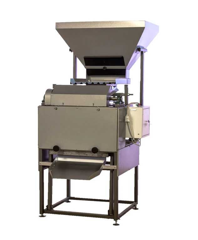 Spargator nuci industrial 100 kg/h