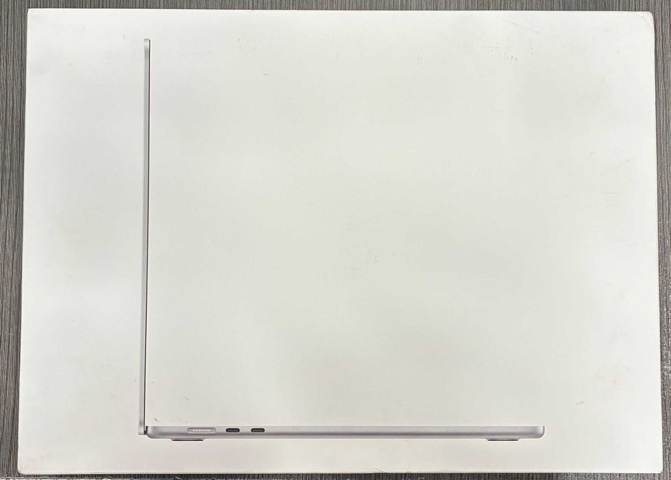 Hope Amanet P4 Macbook Air 15 inch / A3241 / M4 / 16 RAM / 256 SSD