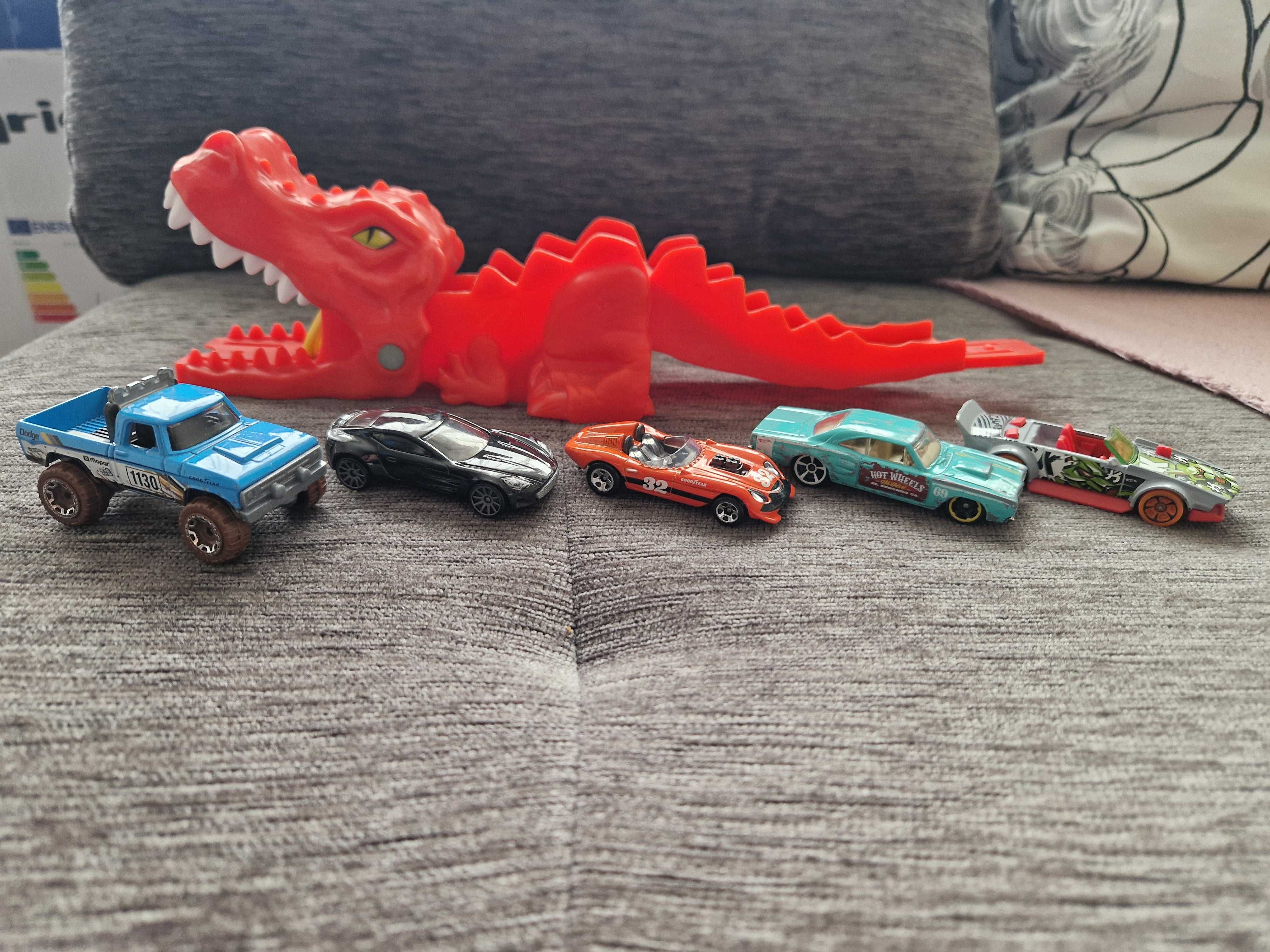Колички Hot Wheels