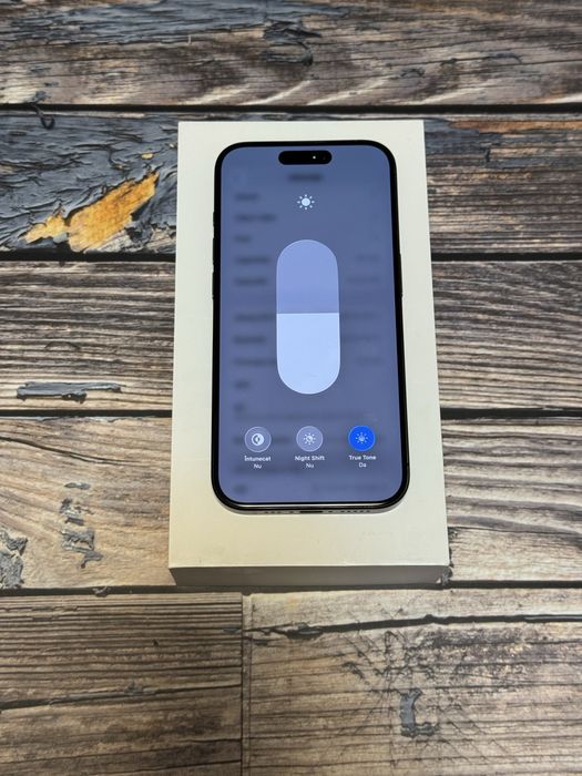 iPhone 15 Pro Titanium Black - 128GB, Baterie 89%