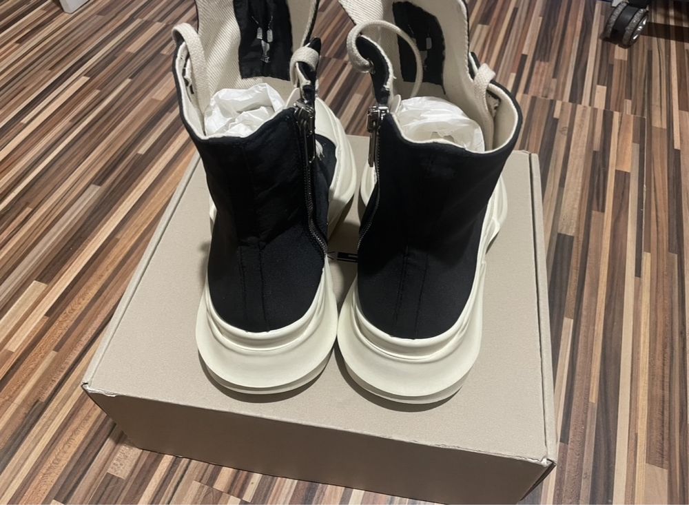 Rick Owens Abstract High