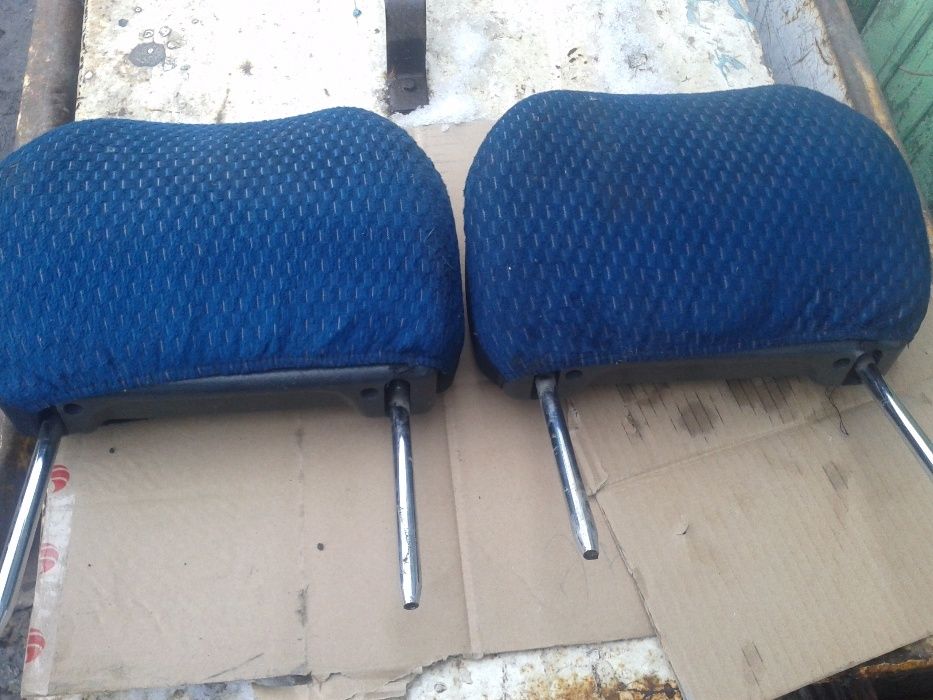 продам подголовники кресла ваз21099 за пару6000 и  два за 4000