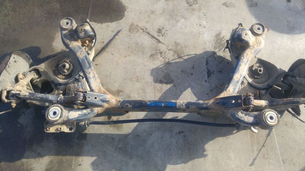 punte spate audi a4 b7 8e0505235bn