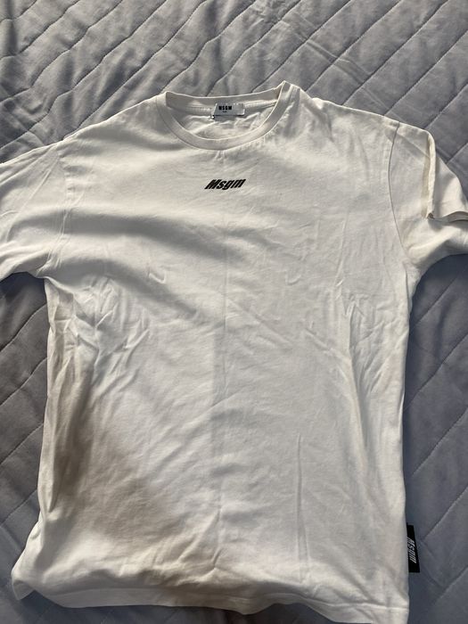 Tricou MSGM purtat
