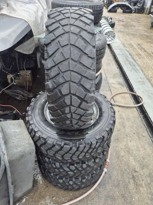 Гуми с джанти Mitsubishi Pajero